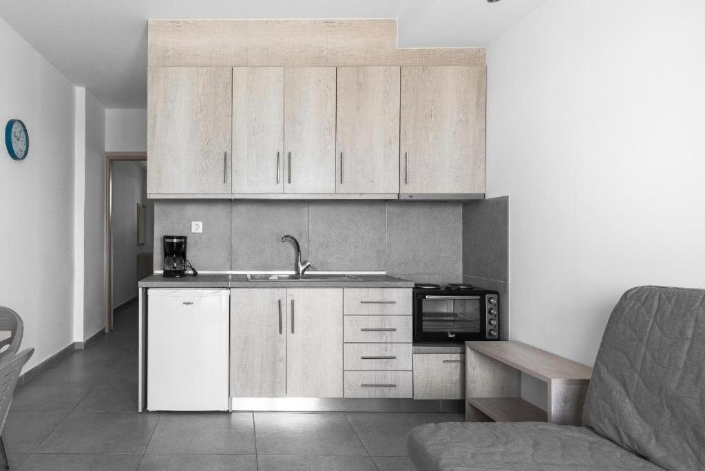 Blue Horizon 3 Apartment Nea Kallikrateia Exterior photo